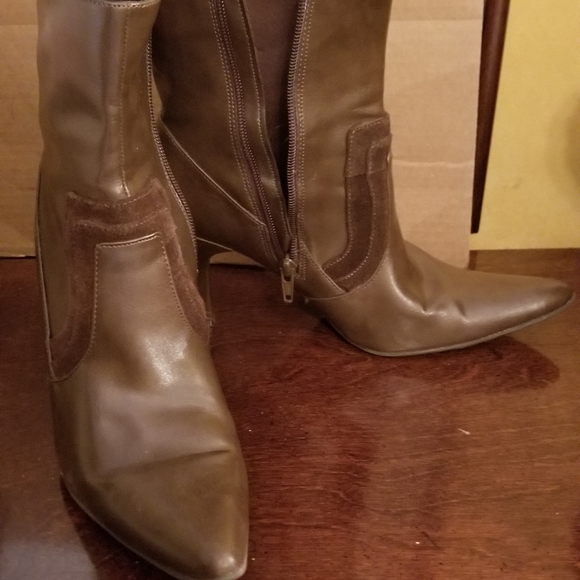 Bootie - Picture 2 of 3